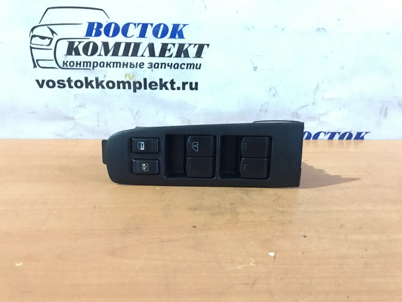 Блок управления стеклоподъемниками Nissan Serena 2010 C25 MR20DE перед прав