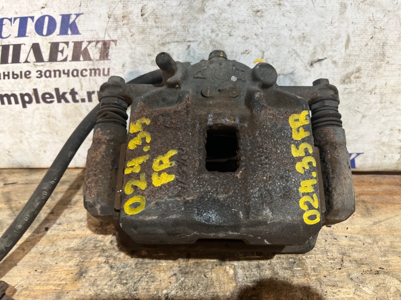 Суппорт Honda Mobilio GB1 L15A перед прав