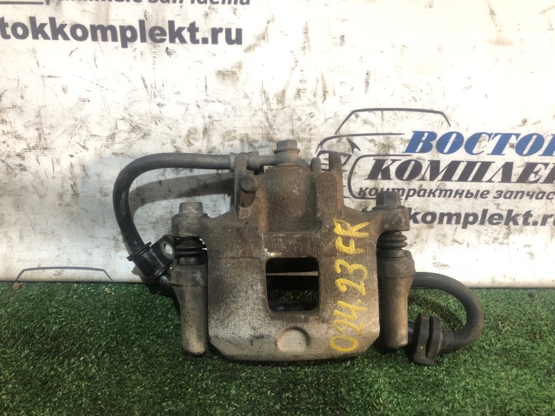 Суппорт Mitsubishi Mirage A05A 3A90 перед прав