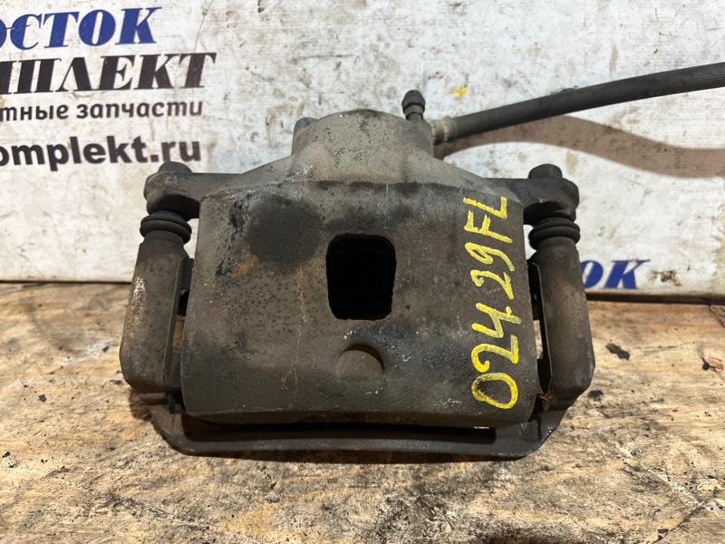 Суппорт Nissan Cube 2004 BZ11 CR14DE перед лев