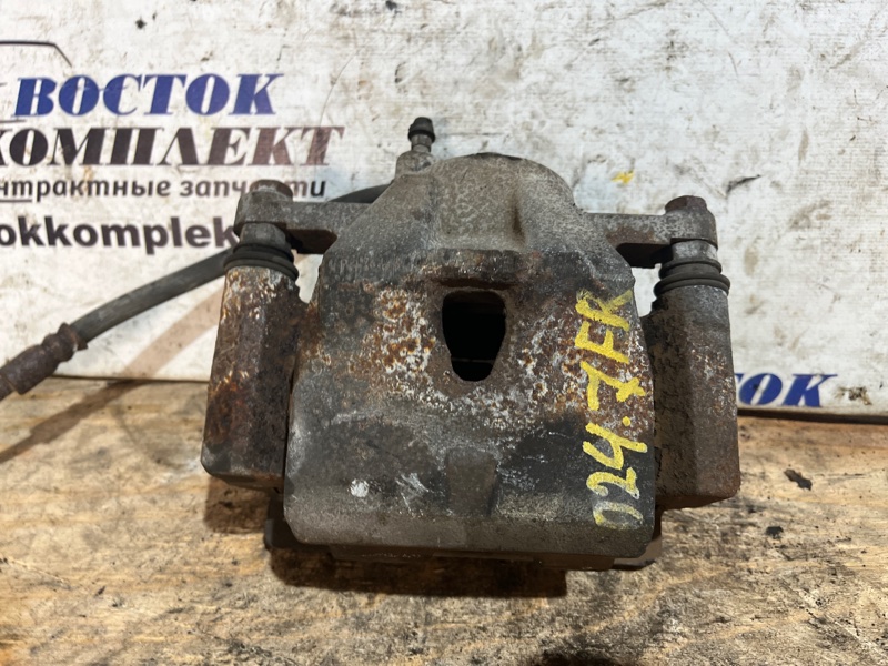 Суппорт Toyota Ractis 2006 NCP105 1NZ-FE перед прав