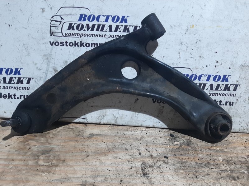 Рычаг подвески Toyota Ractis 2006 NCP105 1NZ-FE перед лев