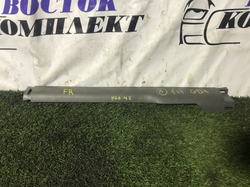 Накладка порога Honda Fit 2006 GD1 L13A перед прав