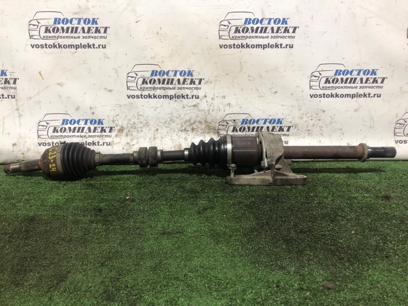 Привод Nissan Serena 2007 C25 MR20DE перед прав