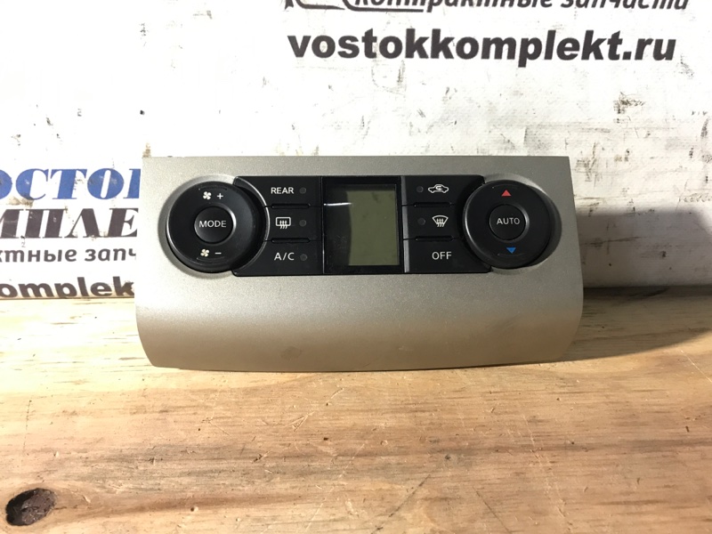 Блок управления климат-контролем Nissan Serena 2006 CC25 MR20DE