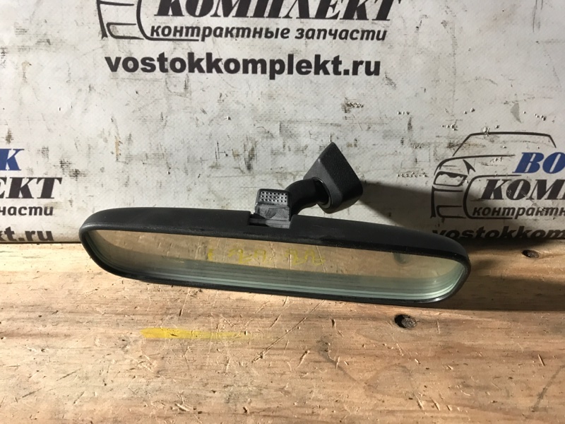 Зеркало салонное Honda Stream 2007 RN6 R18A