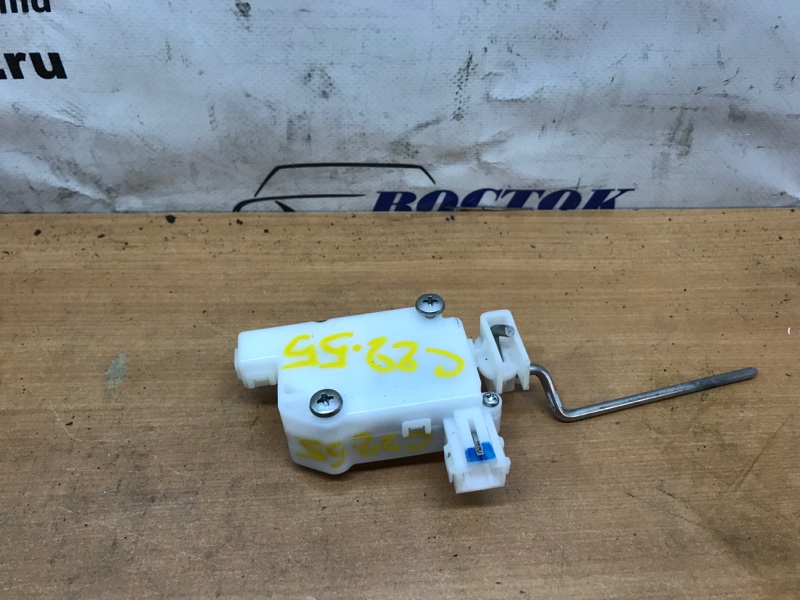 Активатор лючка бензобака Honda Fit GE6 L13A