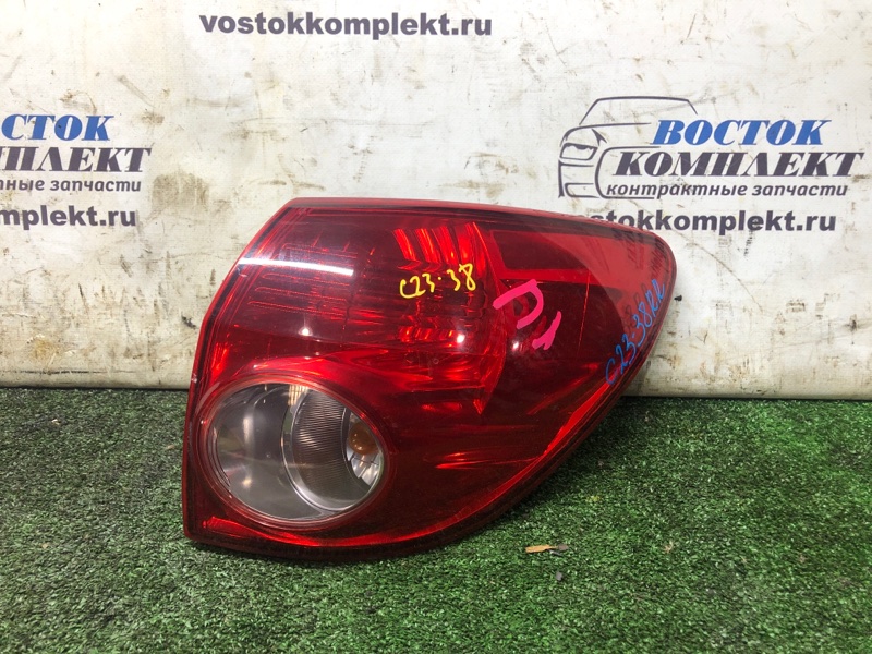 Фонарь стоп-сигнала Mazda Familia 2007 VY12 HR15DE зад прав