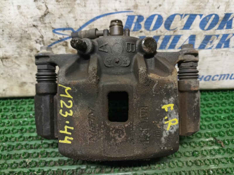 Суппорт Honda Mobilio GB1 L15A перед прав