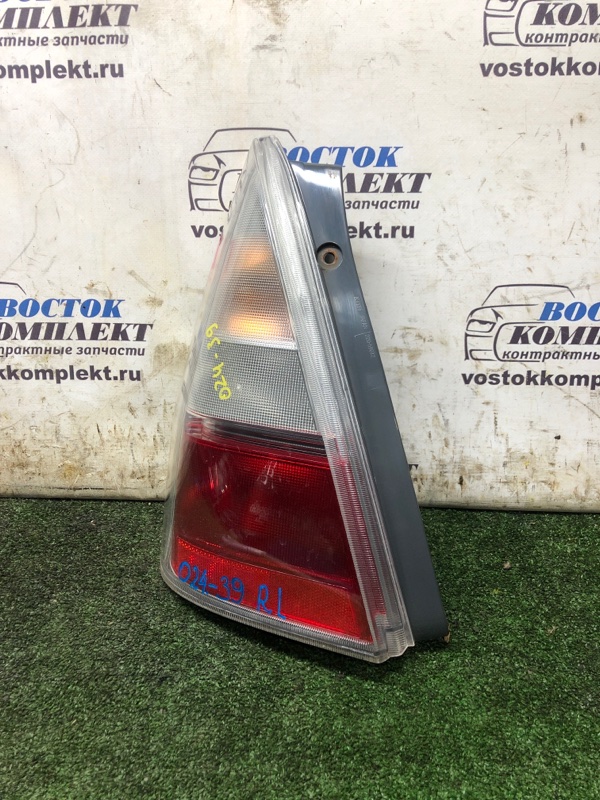 Фонарь стоп-сигнала Suzuki MR Wagon MF21S K6A зад лев