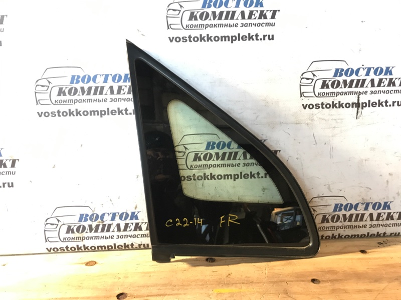 Форточка кузова Nissan Serena 2006 CC25 MR20DE перед прав