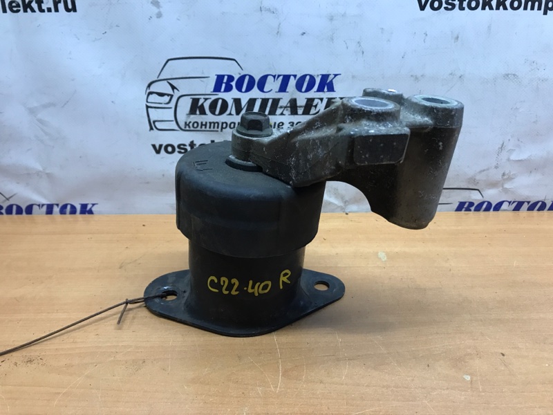 Подушка двигателя Honda Odyssey 2004 RB1 K24A прав