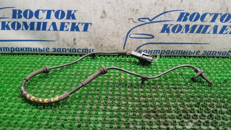 Датчик ABS Mazda Demio DE3FS ZJ-VE перед лев