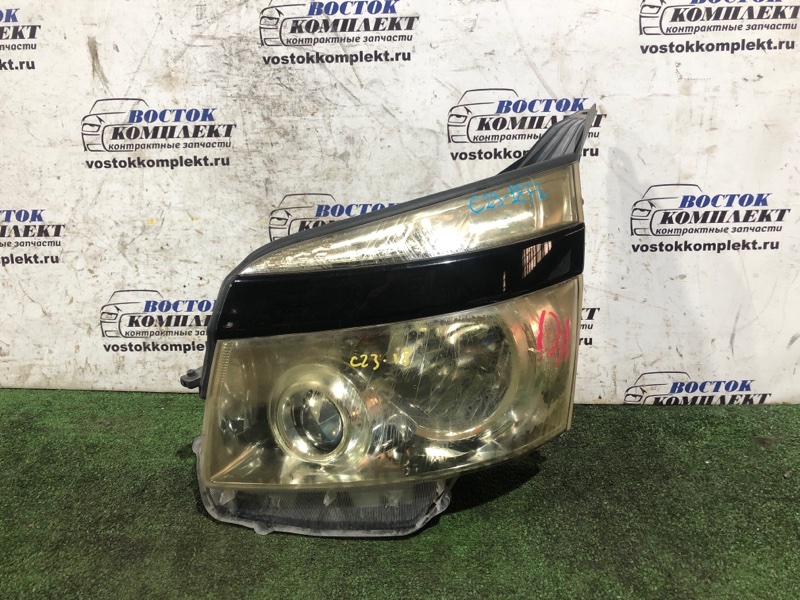 Фара Toyota Voxy 2008 ZRR70W 3ZR-FAE перед лев