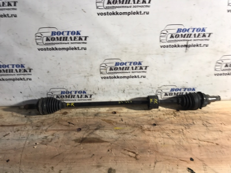 Привод Toyota Passo 2010 KGC30 1KR-FE перед прав