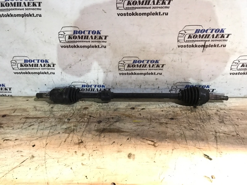 Привод Nissan Cube 2004 BZ11 CR14DE перед прав