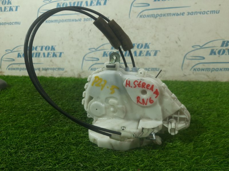 Замок дверной Honda Stream 2007 RN6 R18A перед прав