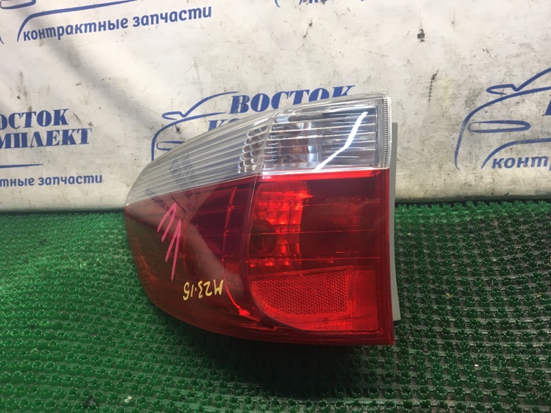 Фонарь стоп-сигнала Honda Partner GJ3 L15A лев