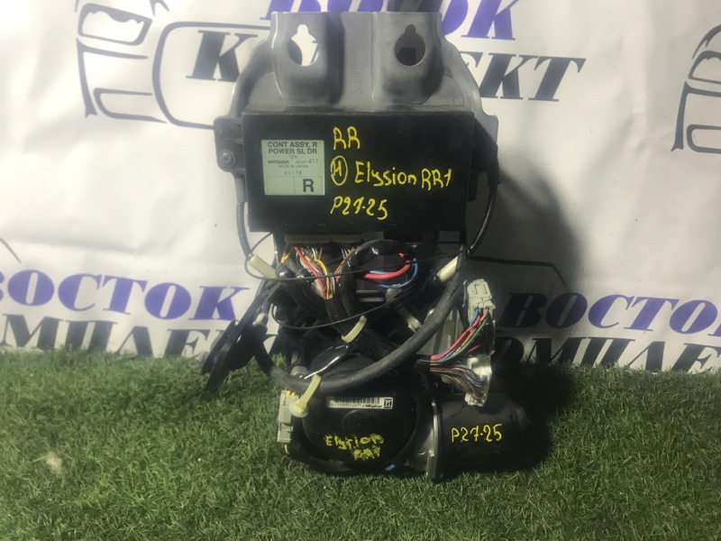 Доводчик боковой двери Honda Elysion 2007 RR1 K24A зад прав