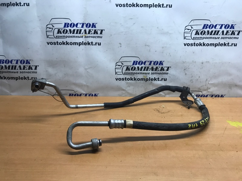 Трубка кондиционера Toyota Voxy 2006 AZR65G 1AZ-FSE