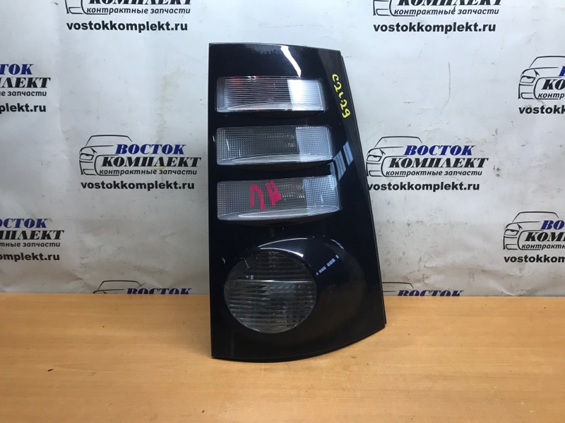 Фонарь стоп-сигнала Toyota Sienta 2007 NCP85G 1NZ-FE прав