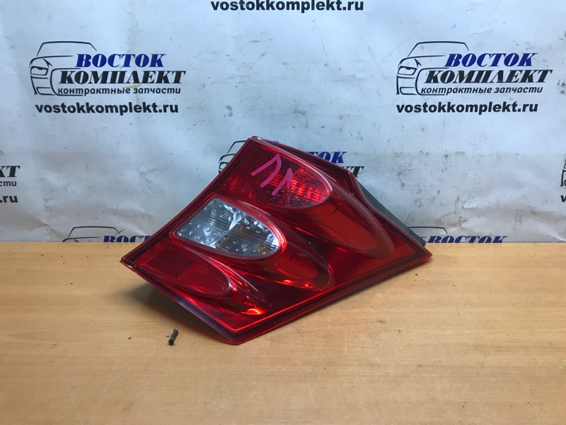 Фонарь стоп-сигнала Honda Freed 2010 GB3 L15A прав