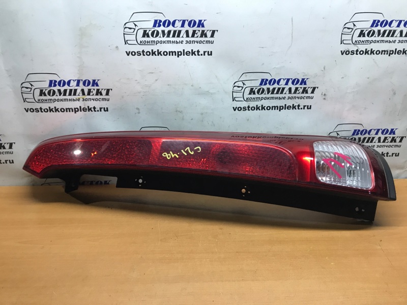 Фонарь стоп-сигнала Nissan Serena 2006 C25 MR20DE прав