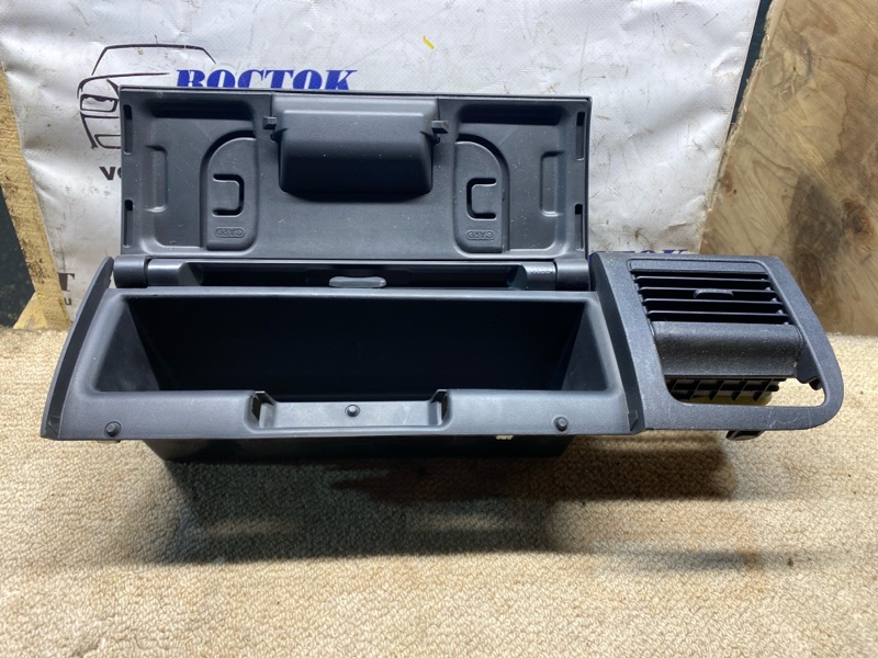 Бардачок Nissan Cube BZ11 CR14DE