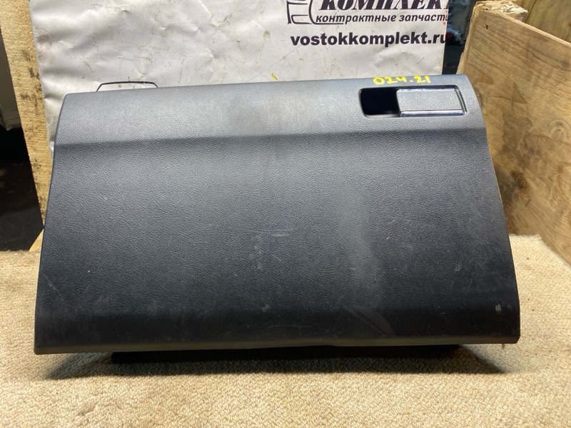 Бардачок Honda Elysion RR1 K24A