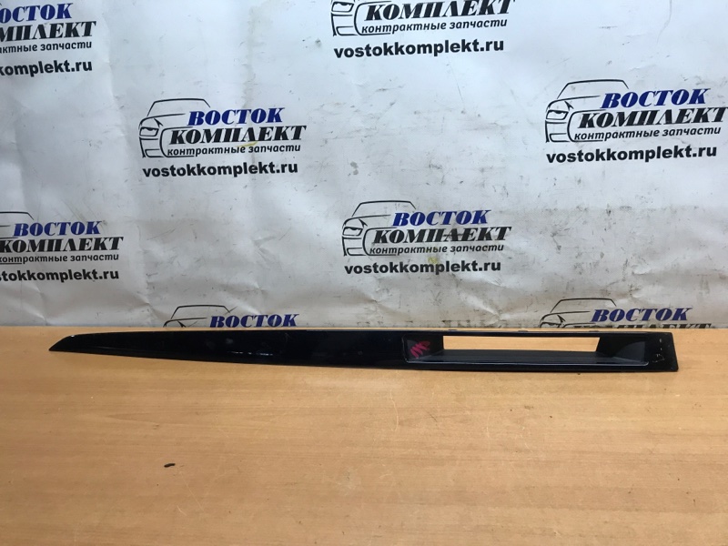 Накладка на торпедо Mazda Axela 2006 BKEP LF-DE