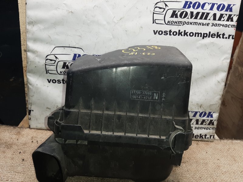 Корпус воздушного фильтра Toyota Voxy 2008 ZRR70W 3ZR-FAE