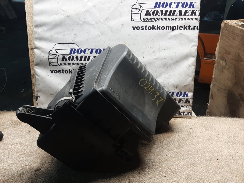 Корпус воздушного фильтра Mitsubishi Colt Z22A 4A90