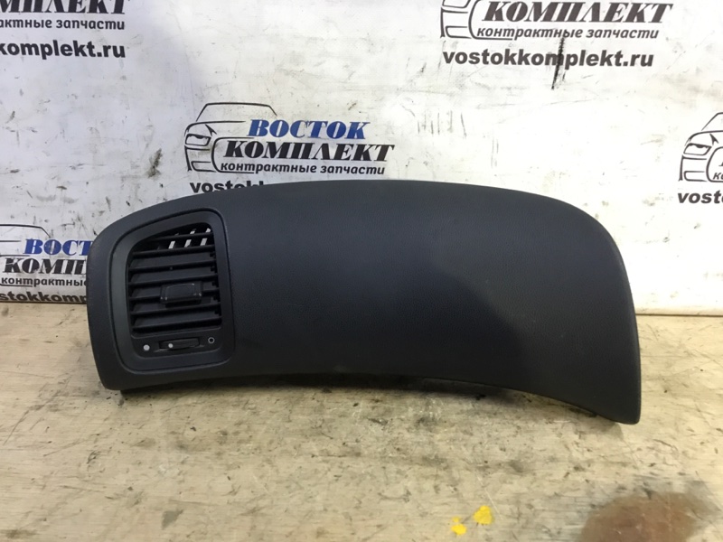 Накладка на торпедо Honda Stream 2007 RN6 R18A