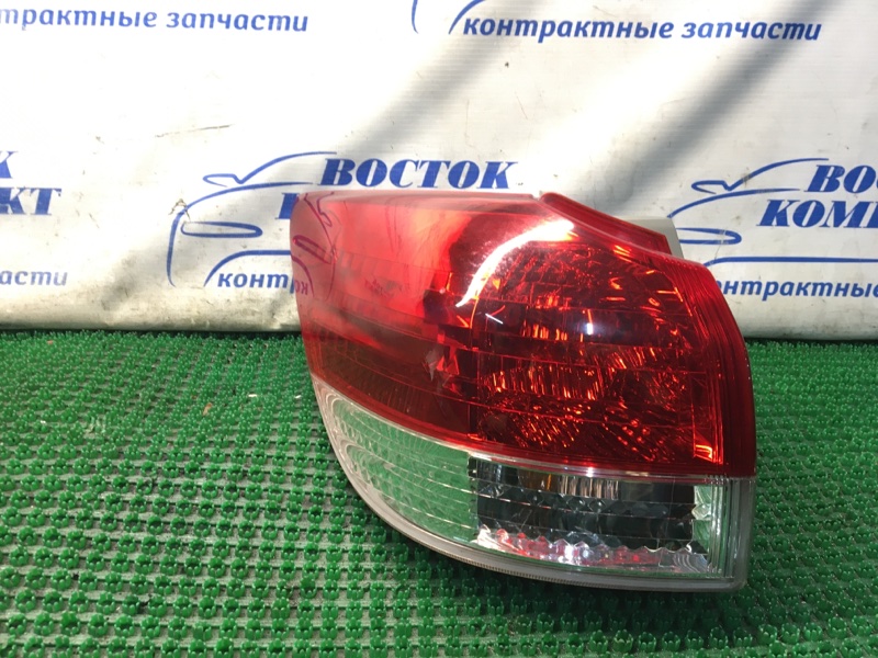Фонарь стоп-сигнала Toyota Wish 2009 ZGE20 лев