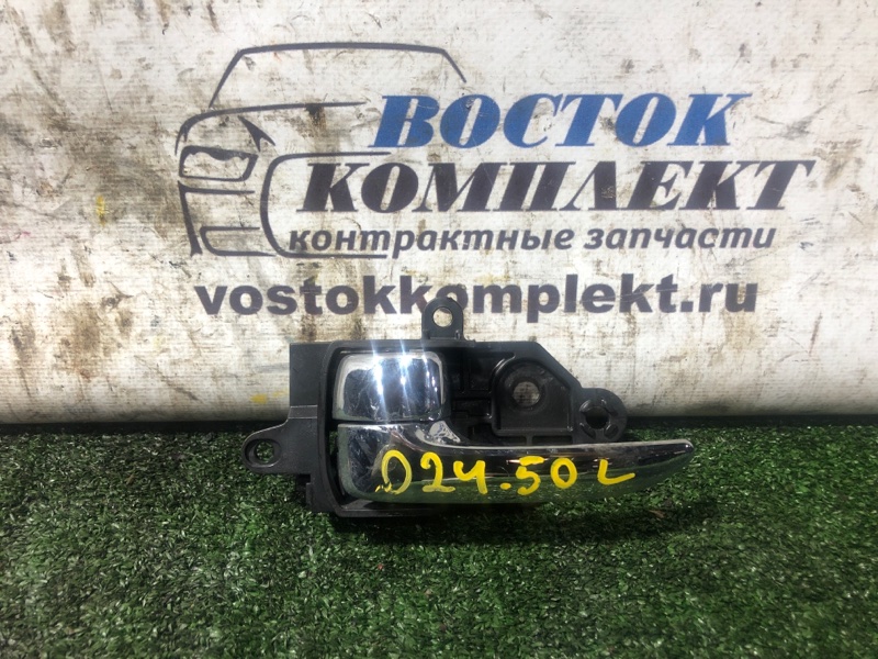 Ручка внутренняя Nissan Cima HF50 VQ30DET лев