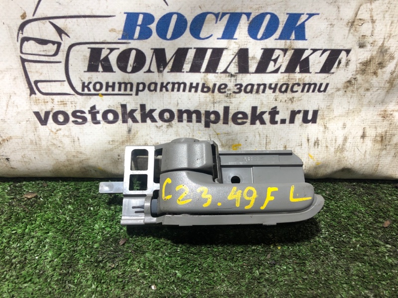 Ручка внутренняя Toyota Noah 2004 AZR60 1AZ-FSE перед лев