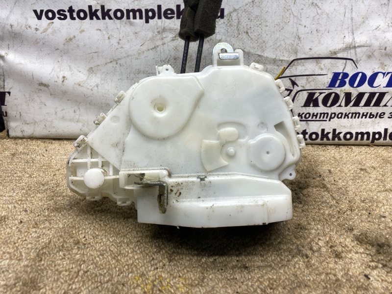 Замок дверной Honda Freed 2008 GB3 L15A перед лев