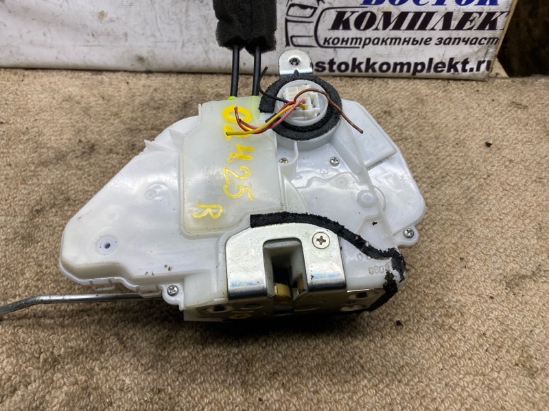 Замок дверной Honda Freed Spike 2011 GB3 L15A перед прав