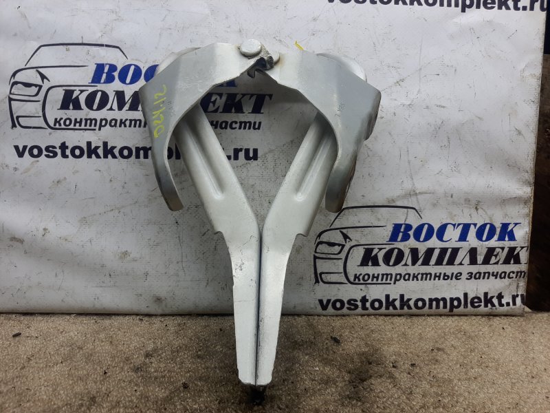 Петля капота Honda Odyssey 2008 RB1 K24A