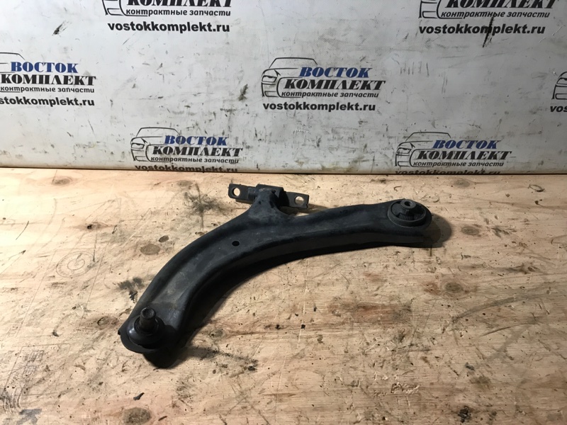 Рычаг подвески Nissan Serena 2009 CC25 MR20DE перед лев