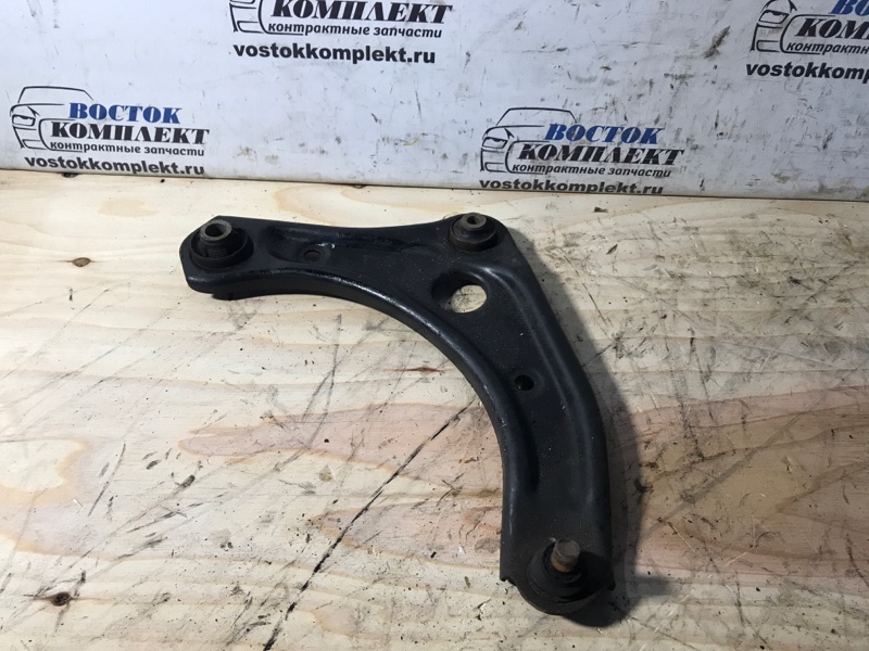 Рычаг подвески нижний Nissan Note 2013 NE12 HR12DE перед прав