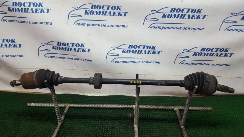 Привод Honda Mobilio Spike 2004 GK1 L15A перед прав