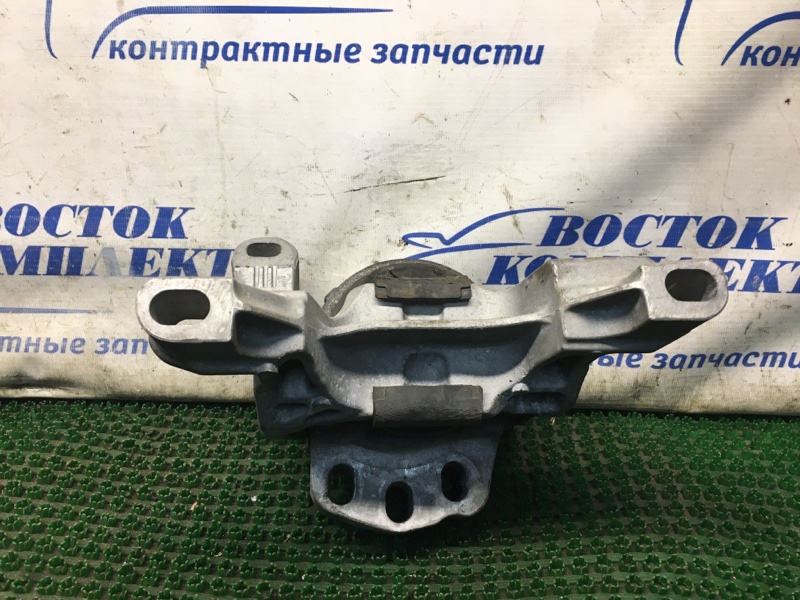 Подушка двигателя Mazda Atenza 2013 GJ2FP SH-VPTR прав