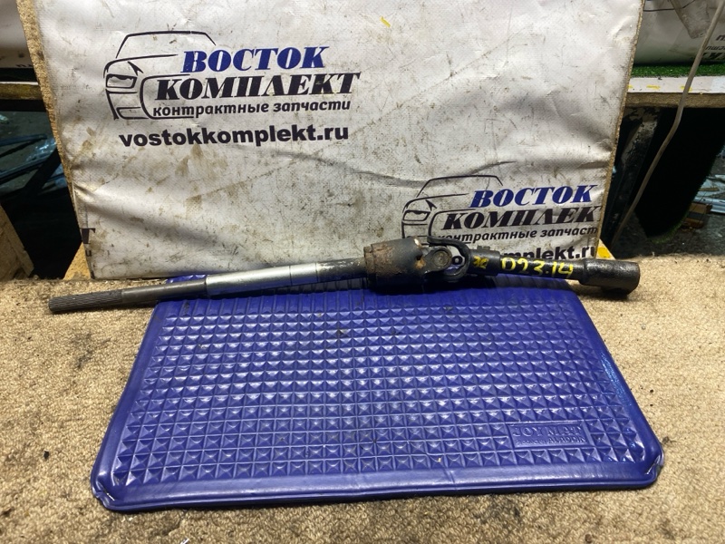 Кардан рулевой Toyota Noah AZR60 1AZ-FSE