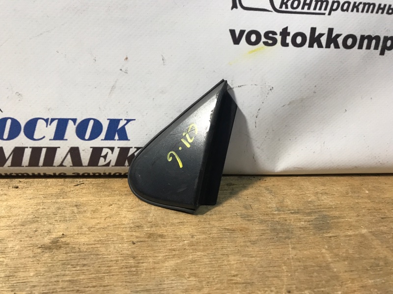 Уголок крыла Toyota IQ 2012 KGJ10 1KR-FE перед лев