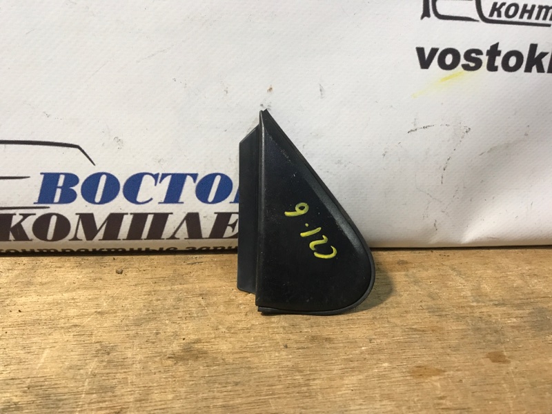 Уголок крыла Toyota IQ 2012 KGJ10 1KR-FE перед прав