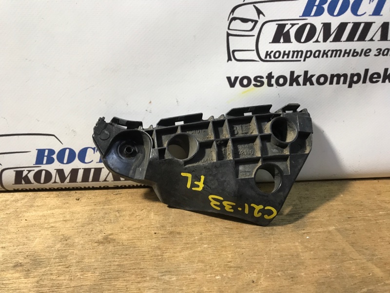 Клипса бампера Toyota Porte 2008 NNP11 1NZ-FE перед лев