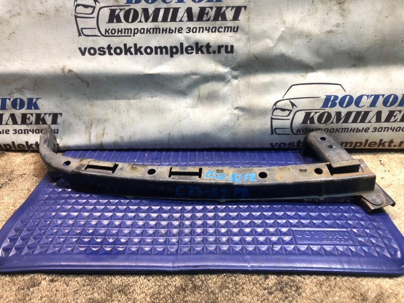 Планка под фару Honda Stepwgn 2002 RF3 K20A перед прав