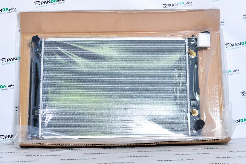 Радиатор двигателя Toyota Allion ZZT240 1ZZ-FE