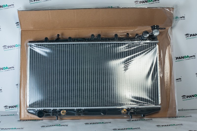 Радиатор двигателя Nissan Sunny B14